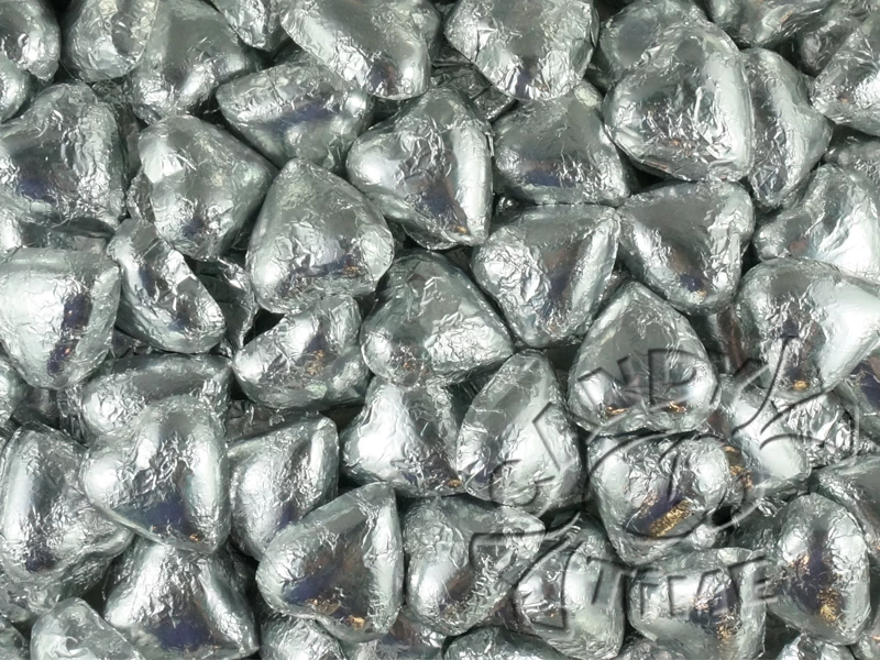 Lolliland Milk Chocolate Foil Hearts 1kg Bag Silver 3 Lolliland Milk Chocolate Foil Hearts 1kg Bag Silver